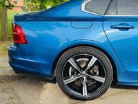 USED 2019 19 VOLVO S90 2.0h T8 Twin Engine 10.4kWh R-Design Pro Saloon 4dr Petrol Plug-in Hybrid Auto AWD Euro 6 (s/s) (390 ps) LEATHER+SAT NAV+CAMERA+ULEZ