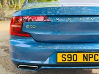 USED 2019 19 VOLVO S90 2.0h T8 Twin Engine 10.4kWh R-Design Pro Saloon 4dr Petrol Plug-in Hybrid Auto AWD Euro 6 (s/s) (390 ps) LEATHER+SAT NAV+CAMERA+ULEZ