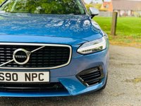 USED 2019 19 VOLVO S90 2.0h T8 Twin Engine 10.4kWh R-Design Pro Saloon 4dr Petrol Plug-in Hybrid Auto AWD Euro 6 (s/s) (390 ps) LEATHER+SAT NAV+CAMERA+ULEZ