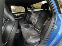 USED 2019 19 VOLVO S90 2.0h T8 Twin Engine 10.4kWh R-Design Pro Saloon 4dr Petrol Plug-in Hybrid Auto AWD Euro 6 (s/s) (390 ps) LEATHER+SAT NAV+CAMERA+ULEZ