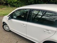USED 2013 13 VOLKSWAGEN UP! 1.0 Move up! Hatchback 5dr Petrol ASG Euro 5 (60 ps) 1 RETIRED LADY OWNER 4 MONTHS OLD-WITH ONLY 21,000 MILES // STUNNING SERVICE HISTORY X11 SERVICE STAMPS//CAMBELT RENEWED AT 13,200 MILES//REAR PARKING SENSORS//SATNAV//BLUETOOTH//AIRCON//REMOTE LOCKING  1 RETIRED LADY OWNER 4 MONTHS OLD-WITH ONLY 21,000 MILES // STUNNING SERVICE HISTORY X11 SERVICE STAMPS//CAMBELT RENEWED AT 13,200 MILES//REAR PARKING SENSORS//SATNAV//BLUETOOTH//AIRCON//REMOTE LOCKING