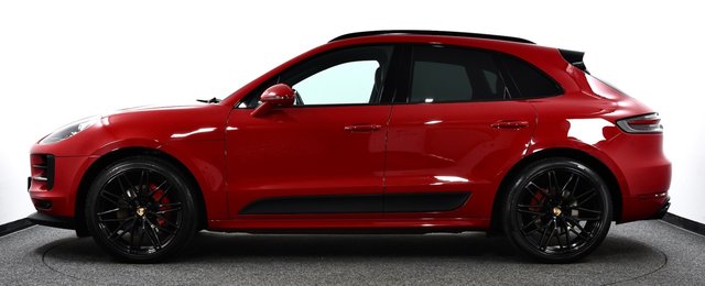 USED 2019 69 PORSCHE MACAN 3.0T V6 S SUV 5dr Petrol PDK 4WD Euro 6 (s/s) (354 ps) &pound;17k Extras | Air Sus/Pan/21"s