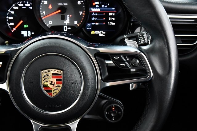 USED 2019 69 PORSCHE MACAN 3.0T V6 S SUV 5dr Petrol PDK 4WD Euro 6 (s/s) (354 ps) &pound;17k Extras | Air Sus/Pan/21"s