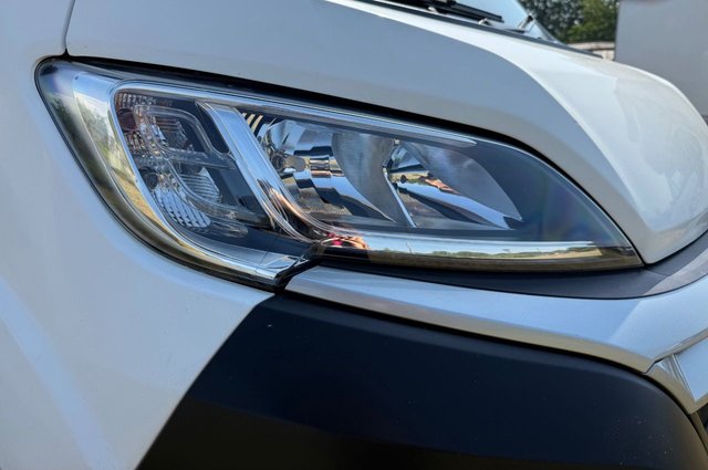 View our CITROEN RELAY