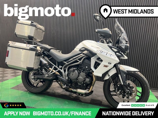 View our TRIUMPH TIGER 800