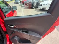 USED 2017 17 RENAULT CLIO 1.2 16V Dynamique Nav Hatchback 5dr Petrol Manual Euro 6 (75 ps) 2 FORMER KEEPERS, ONLY 45206 MILES FROM NEW, FULL SERVICE HISTORY