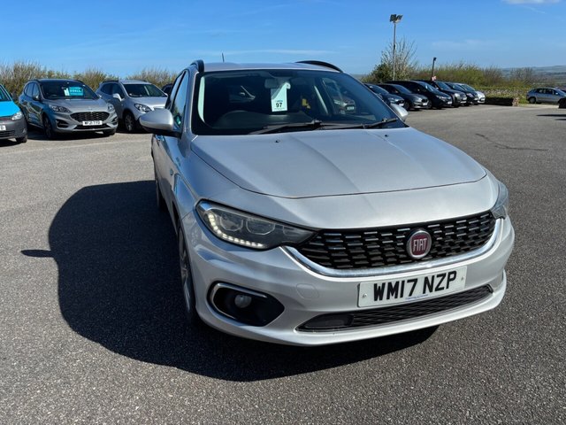 View our Fiat Tipo 1.6 MultiJetII Lounge Estate 5dr Diesel Manual Euro 6 (s/s) (120 ps)