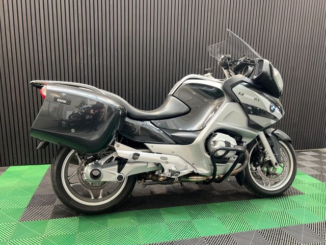 View our BMW R 1200 RT