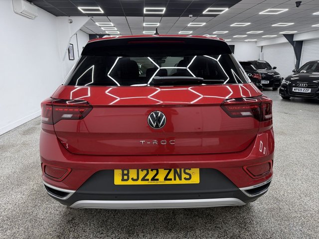 View our VOLKSWAGEN T-ROC