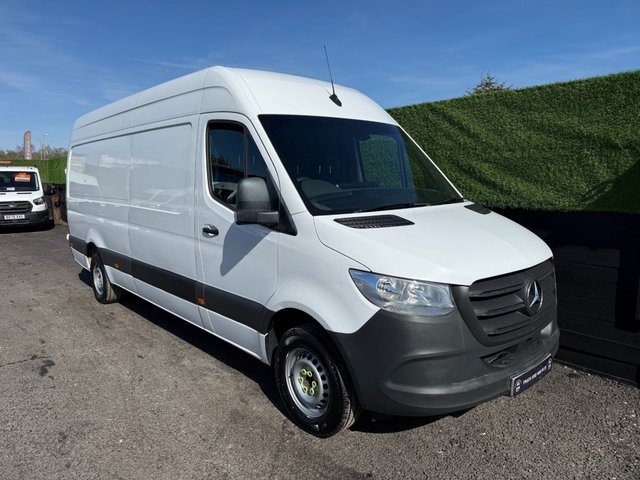 View our MERCEDES-BENZ SPRINTER