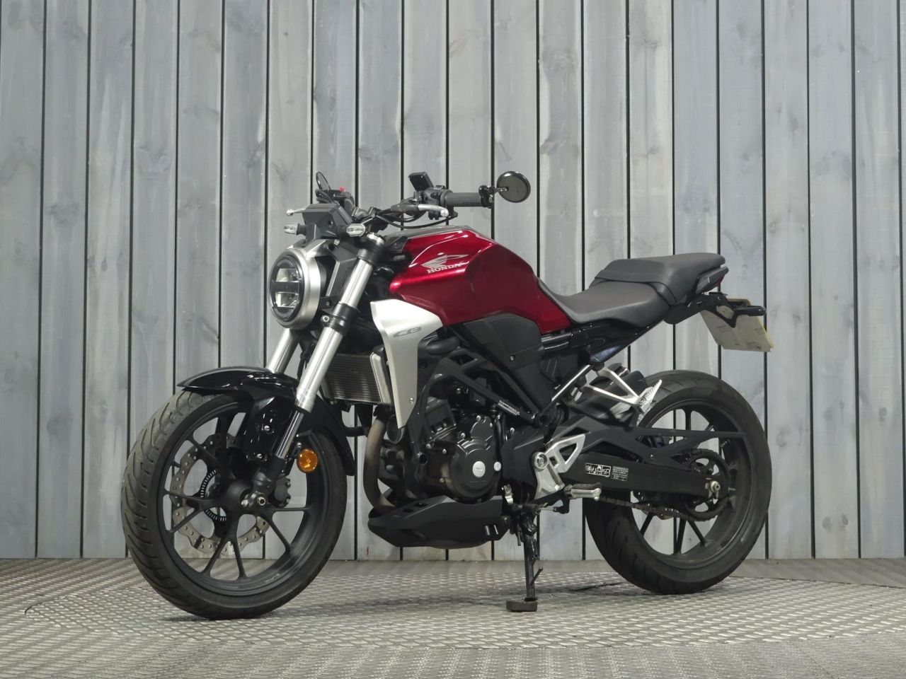 HONDA CBF300