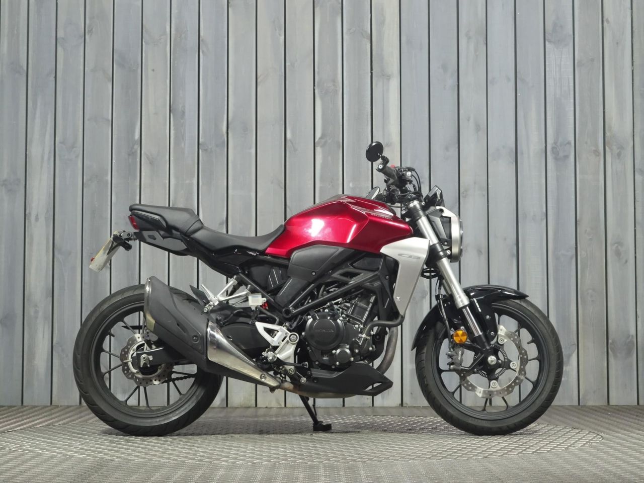 HONDA CBF300