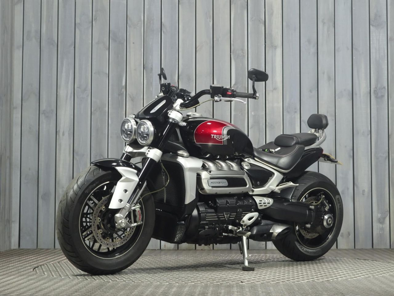 TRIUMPH ROCKET III