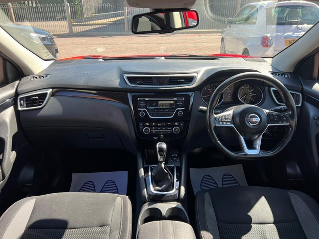 View our NISSAN QASHQAI