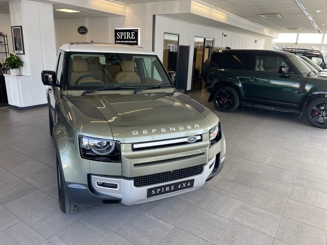 View our LAND ROVER DEFENDER
