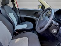 USED 2010 10 HYUNDAI I10 1.2 Classic Hatchback 5dr Petrol Manual Euro 4 (77 bhp) ** 11 SERVICE STAMPS IN BOOK **