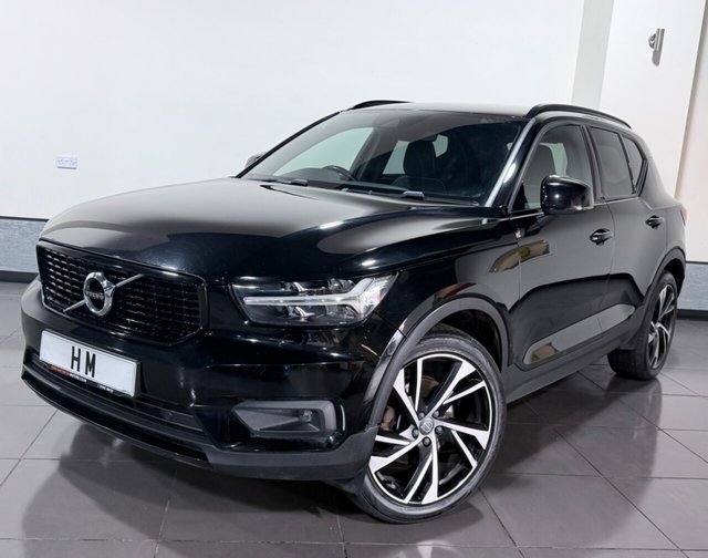 View our VOLVO XC40