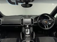 USED 2016 66 PORSCHE CAYENNE 3.0 TD V6 Platinum Edition SUV 5dr Diesel TiptronicS 4WD Euro 6 (s/s) (262 ps) PAN ROOF|AIR SUSPENSION|BOSE