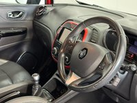 USED 2016 66 RENAULT CAPTUR 0.9 TCe ENERGY Signature Nav SUV 5dr Petrol Manual Euro 6 (s/s) (90 ps) 