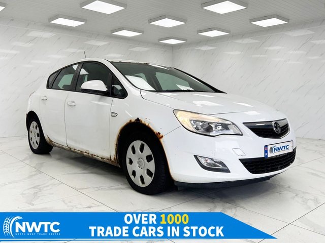 2012 VAUXHALL ASTRA