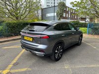USED 2025 74 MG MG HS 1.5 T-GDI SE SUV 5dr Petrol DCT Euro 6 (s/s) (169 ps) 