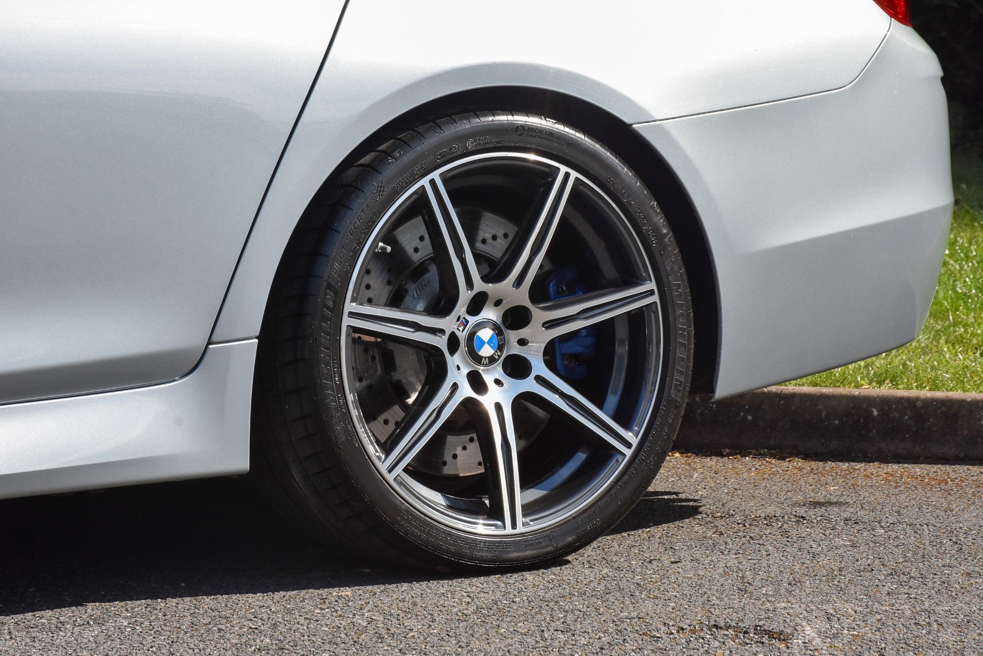USED 2014 64 BMW M5 4.4 V8 Saloon 4dr Petrol DCT Euro 6 (s/s) (560 ps) 