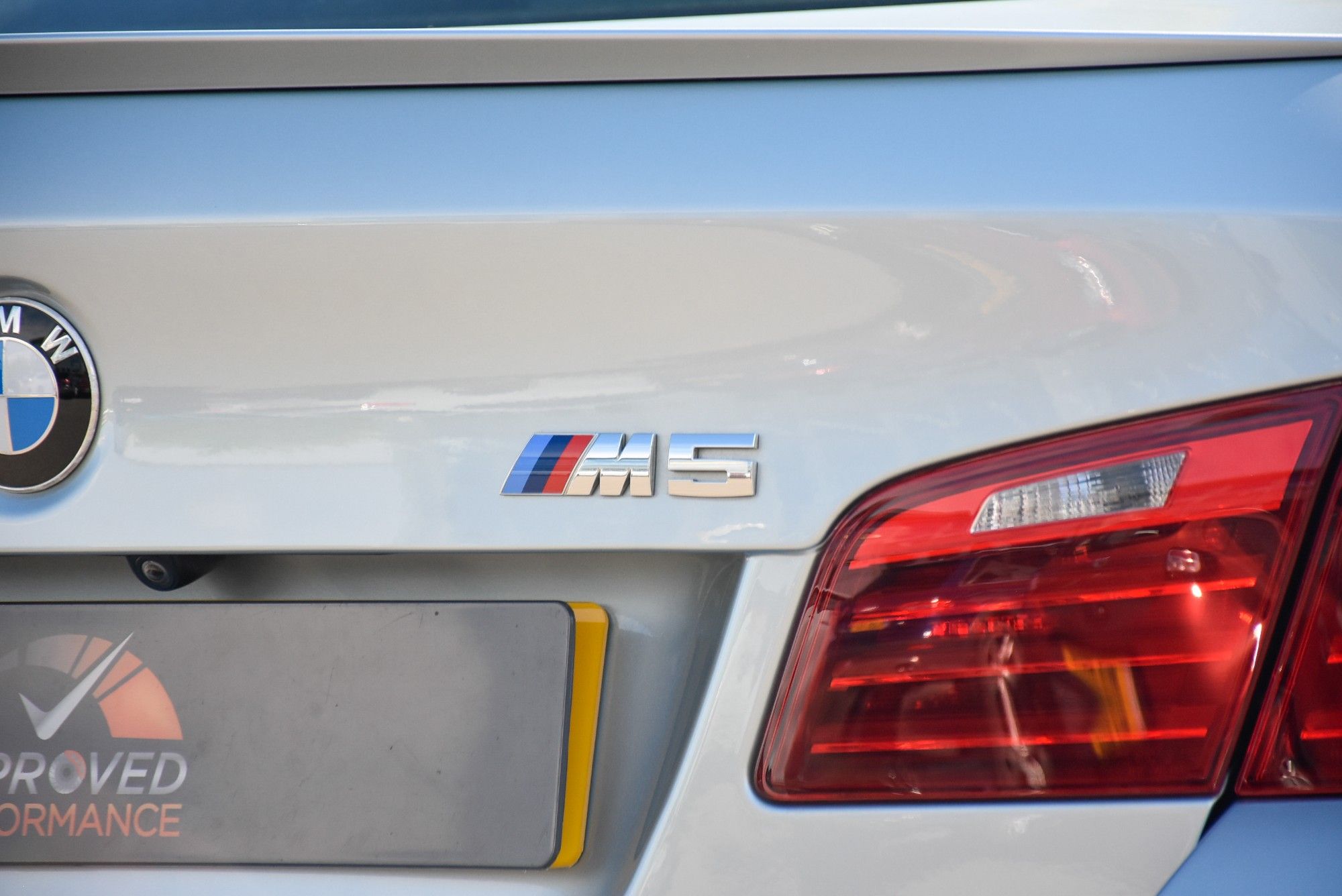 USED 2014 64 BMW M5 4.4 V8 Saloon 4dr Petrol DCT Euro 6 (s/s) (560 ps) 