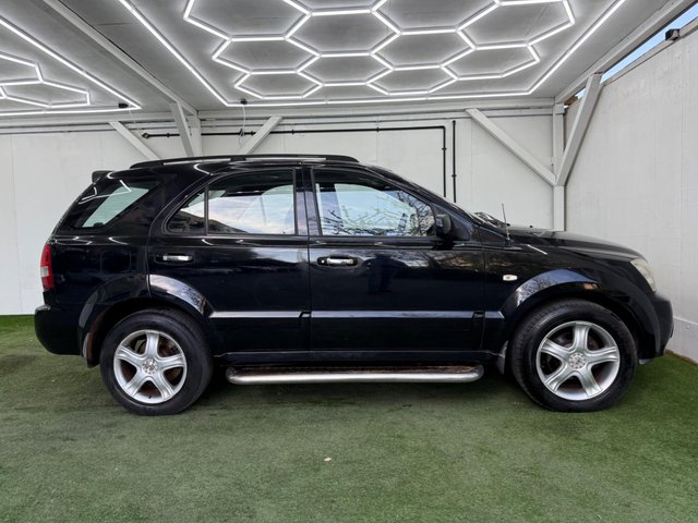 View our KIA SORENTO