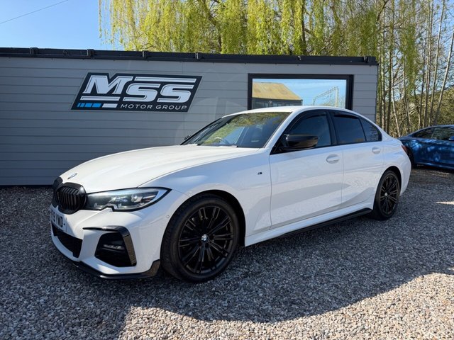 View our BMW 3 SERIES