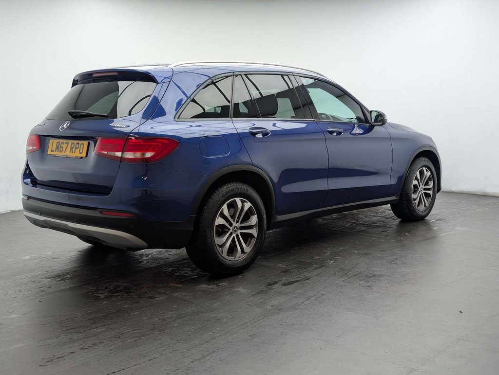 Used 2017 67 MERCEDES-BENZ GLC 2.1 GLC 220 D 4Matic SE Executive Auto 4WD 5dr CLICK & COLLECT/ HOME DELIVERY