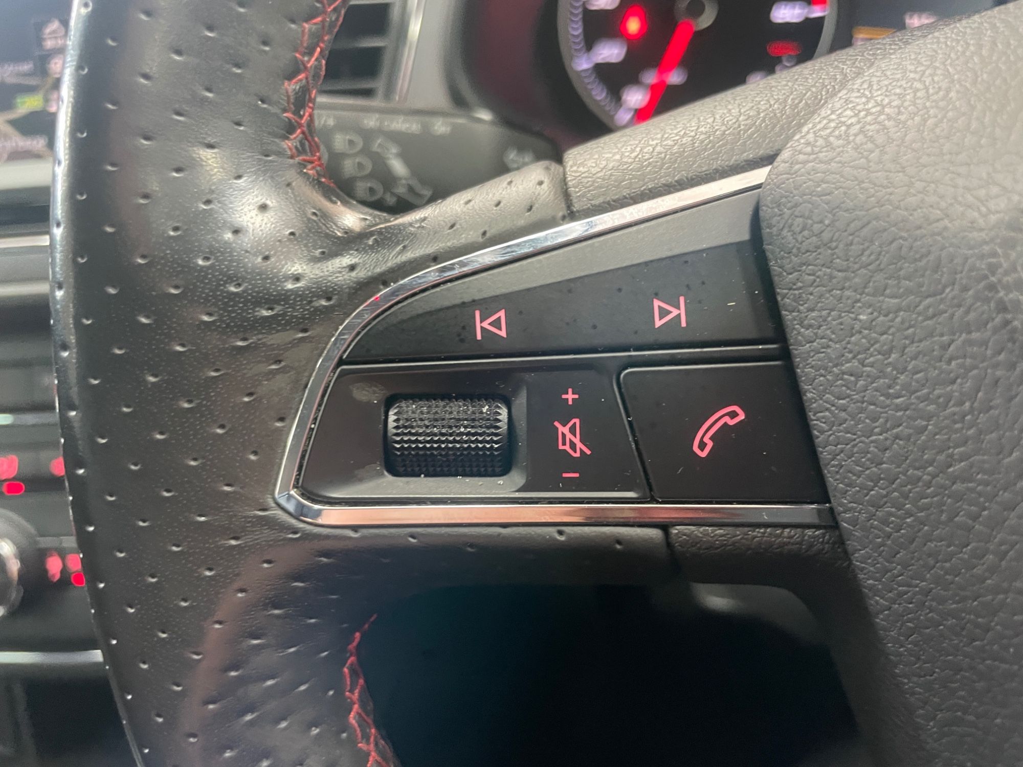 USED 2016 SEAT LEON 1.4 EcoTSI FR Titanium Sport Coupe 3dr Petrol Manual Euro 6 (s/s) (150 ps) 