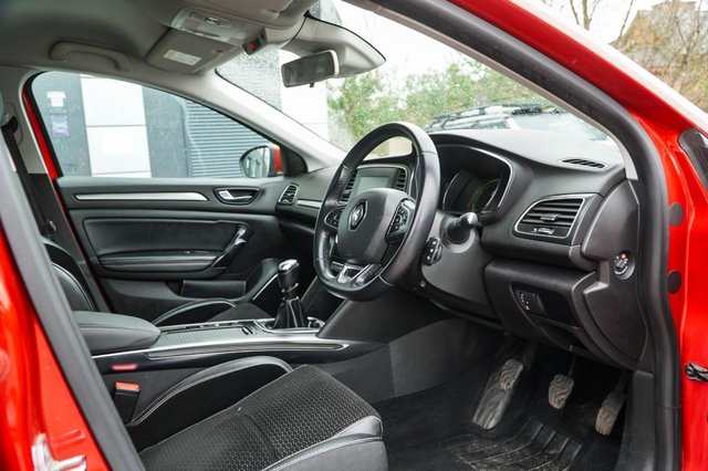 View our RENAULT MEGANE