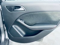 USED 2016 16 MERCEDES-BENZ B-CLASS 2.1 B200d AMG Line (Premium Plus) MPV 5dr Diesel Manual Euro 6 (s/s) (136 ps) Finance|PxWelcome|BlackPack