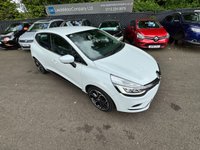 USED 2017 67 RENAULT CLIO 0.9 TCe Dynamique S Nav Hatchback 5dr Petrol Manual Euro 6 (s/s) (90 ps) ONLY 17,000 MILES +FULL SERVICE  HISTORY+LTHR TRIM SEATS +NAVIGATION+LOW INSURANCE+DYNAMIQUE S REFINEMENTS