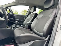 USED 2017 67 RENAULT CLIO 0.9 TCe Dynamique S Nav Hatchback 5dr Petrol Manual Euro 6 (s/s) (90 ps) ONLY 17,000 MILES +FULL SERVICE  HISTORY+LTHR TRIM SEATS +NAVIGATION+LOW INSURANCE+DYNAMIQUE S REFINEMENTS
