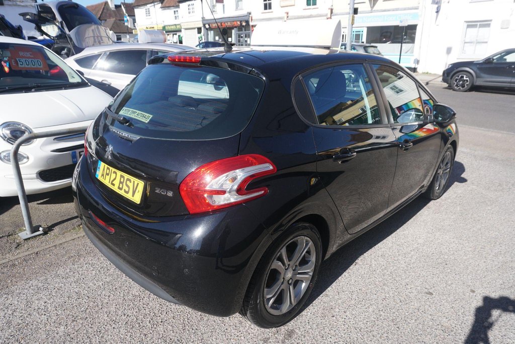 USED 2012 12 PEUGEOT 208 1.4 HDi Active Euro 5 5dr JUST ARRIVED