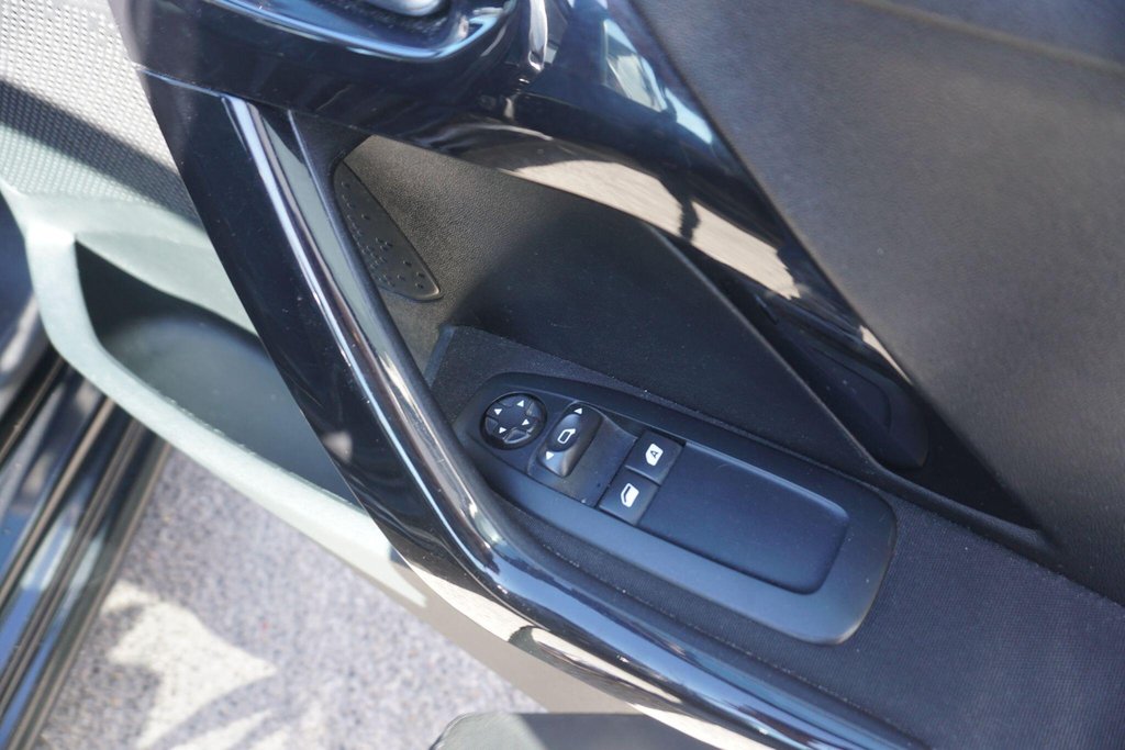 USED 2012 12 PEUGEOT 208 1.4 HDi Active Euro 5 5dr JUST ARRIVED