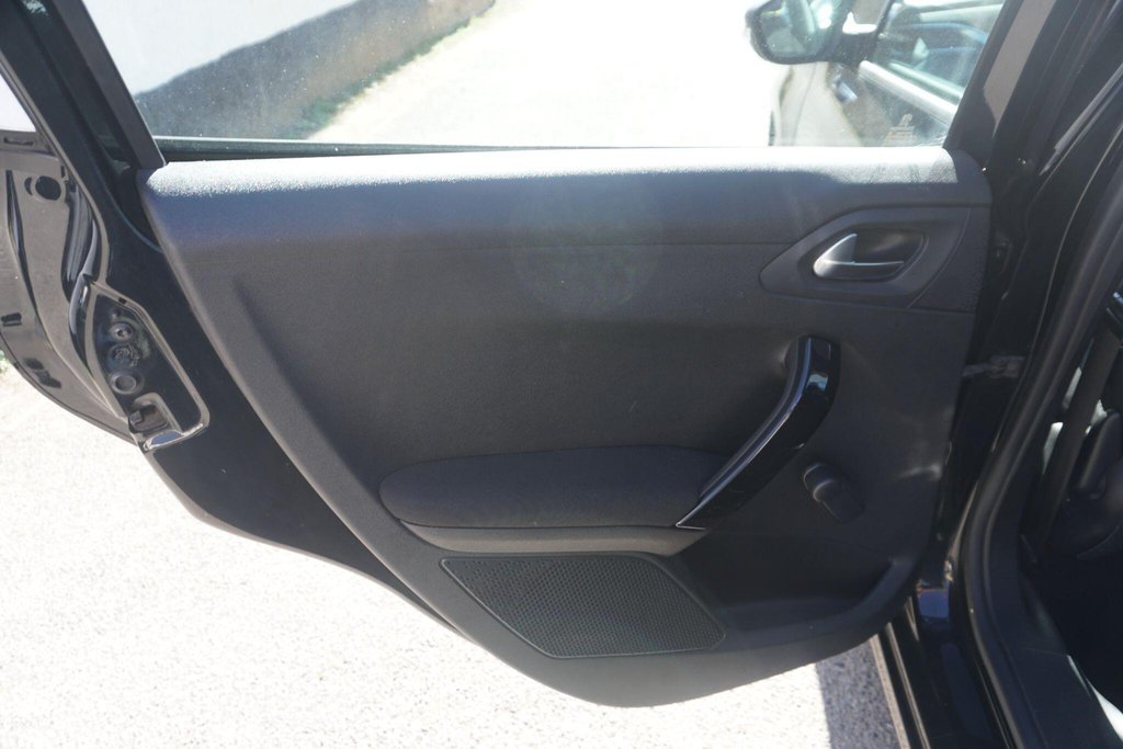 USED 2012 12 PEUGEOT 208 1.4 HDi Active Euro 5 5dr JUST ARRIVED