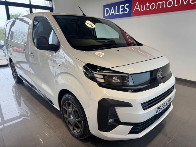 View our VAUXHALL VIVARO