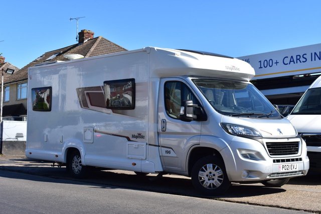 View our Peugeot Boxer 290 LX Mwb HDI range