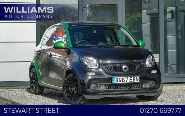 2017 FORFOUR 2017 17.6KWH PRIME PREMIUM HATCHBACK 5DR ELECTRIC AUTO 82 PS 5,490 PER... photo