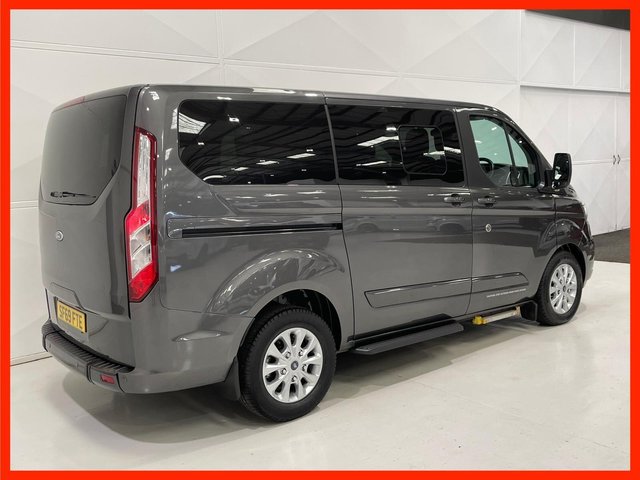 View our FORD TOURNEO CUSTOM