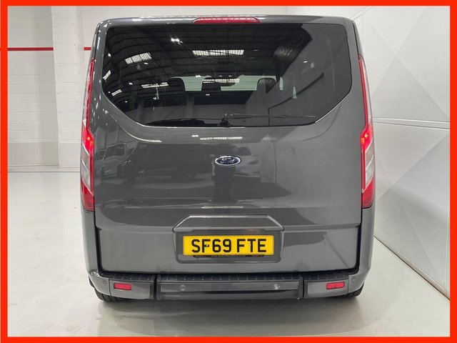 View our FORD TOURNEO CUSTOM