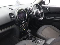 USED 2022 22 MINI COUNTRYMAN 1.5 10kWh Cooper SE Classic SUV 5dr Petrol Plug-in Hybrid Auto ALL4 Euro 6 (s/s) (222 ps) COMFORT PACK | NAVIGATION PACK