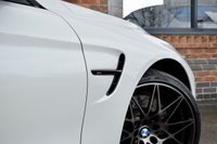 USED 2019 69 BMW M4 3.0 BiTurbo GPF Competition Coupe 2dr Petrol DCT Euro 6 (s/s) (450 ps) MINERAL WHITE / HEADS UP / H&K