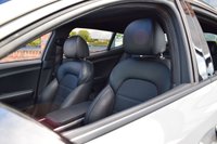 USED 2021 21 KIA STINGER 3.3 T-GDi V6 GT S Gran Turismo 5dr Petrol Auto Euro 6 (s/s) (361 bhp) SUNROOF / CLIMATE SEATS