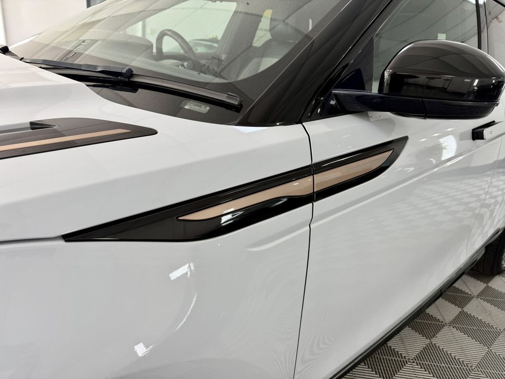 USED 2019 69 LAND ROVER RANGE ROVER EVOQUE 2.0 D180 First Edition SUV 5dr Diesel Auto 4WD Euro 6 (s/s) (180 ps) 