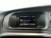 USED 2017 17 VOLVO V40 2.0 T2 R-Design Hatchback 5dr Petrol Manual Euro 6 (s/s) (122 ps) 2 keys, FSH, heated seats, DAB