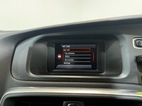 USED 2017 17 VOLVO V40 2.0 T2 R-Design Hatchback 5dr Petrol Manual Euro 6 (s/s) (122 ps) 2 keys, FSH, heated seats, DAB