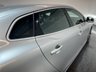 USED 2017 17 VOLVO V40 2.0 T2 R-Design Hatchback 5dr Petrol Manual Euro 6 (s/s) (122 ps) 2 keys, FSH, heated seats, DAB